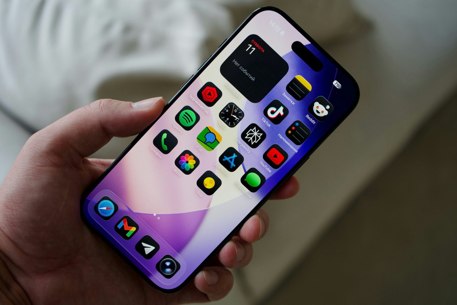 iOS architecture patterns MVVM and VIPER on developer screen