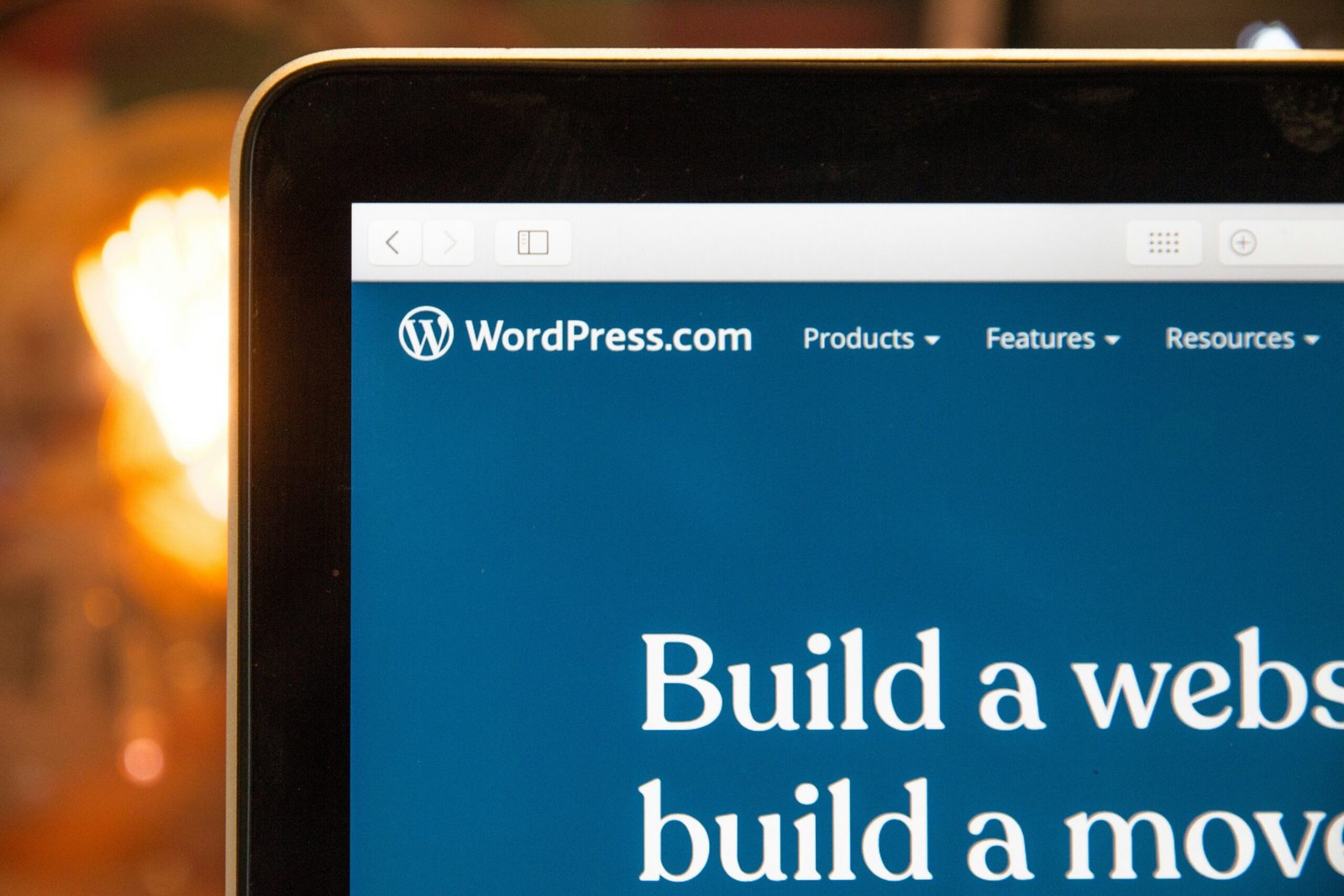 Flexible WordPress site architecture and scalability